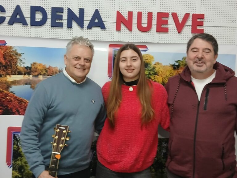 Emma Cendali, a los 15 años, prepara un show musical que combina pasión, formación y el legado artístico familiar