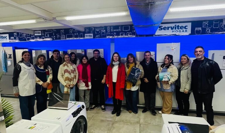 El Consejo Escolar entregó nuevo equipamiento para fortalecer el Servicio Alimentario Escolar