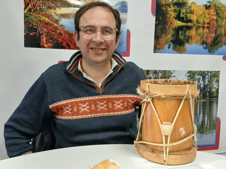 Pedrito Guazzaroni con su ritmo crece con el amor de familia y contagia al público que lo descubre