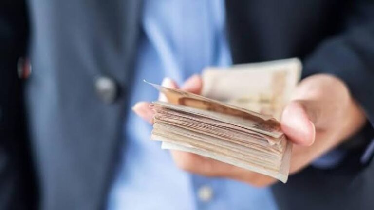 Los bancos venden las deudas que no pueden cobrar