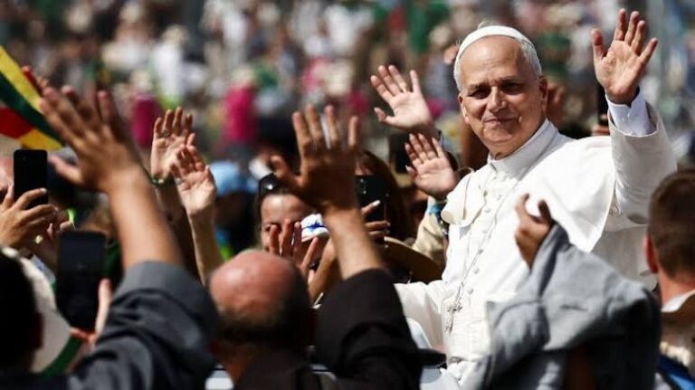 El Papa León XIV homenajeará a Francisco en la Catedral Metropolitana