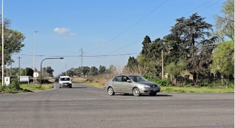 Se proyecta una dársena de giro para ordenar el acceso de Ruta 65 y Avda. Urquiza
