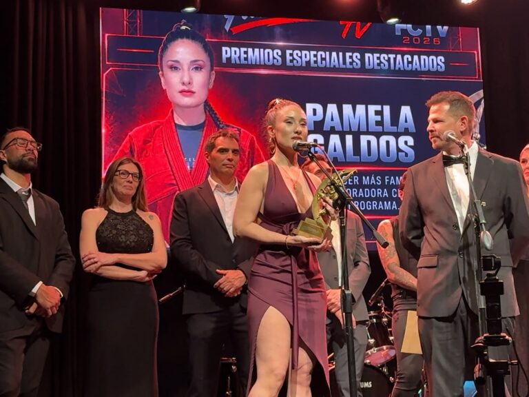 Pamela Galdos fue reconocida por su labor en la difusión de las artes marciales y los deportes de combate