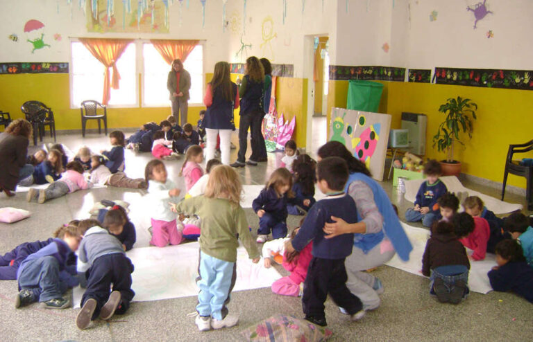 La sala de 3 ya es obligatoria en Provincia y Ciudad: ¿alguien va a pagar la fiesta?
