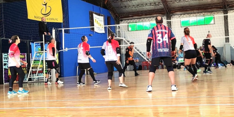 El Club Atlético 9 de Julio se subió al podio en el Torneo Provincial de Newcom